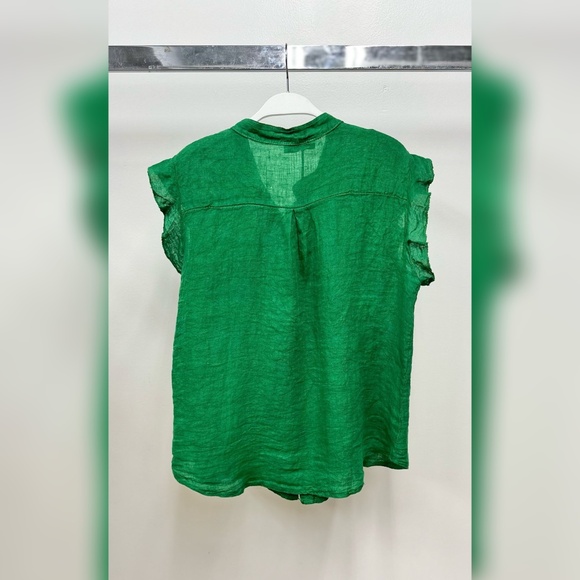 (8093-KELL) SOLID RUFFLE SHORT SLEEVE CHEST POCKET BUTTON DOWN LINEN TOP - Picture 2 of 6